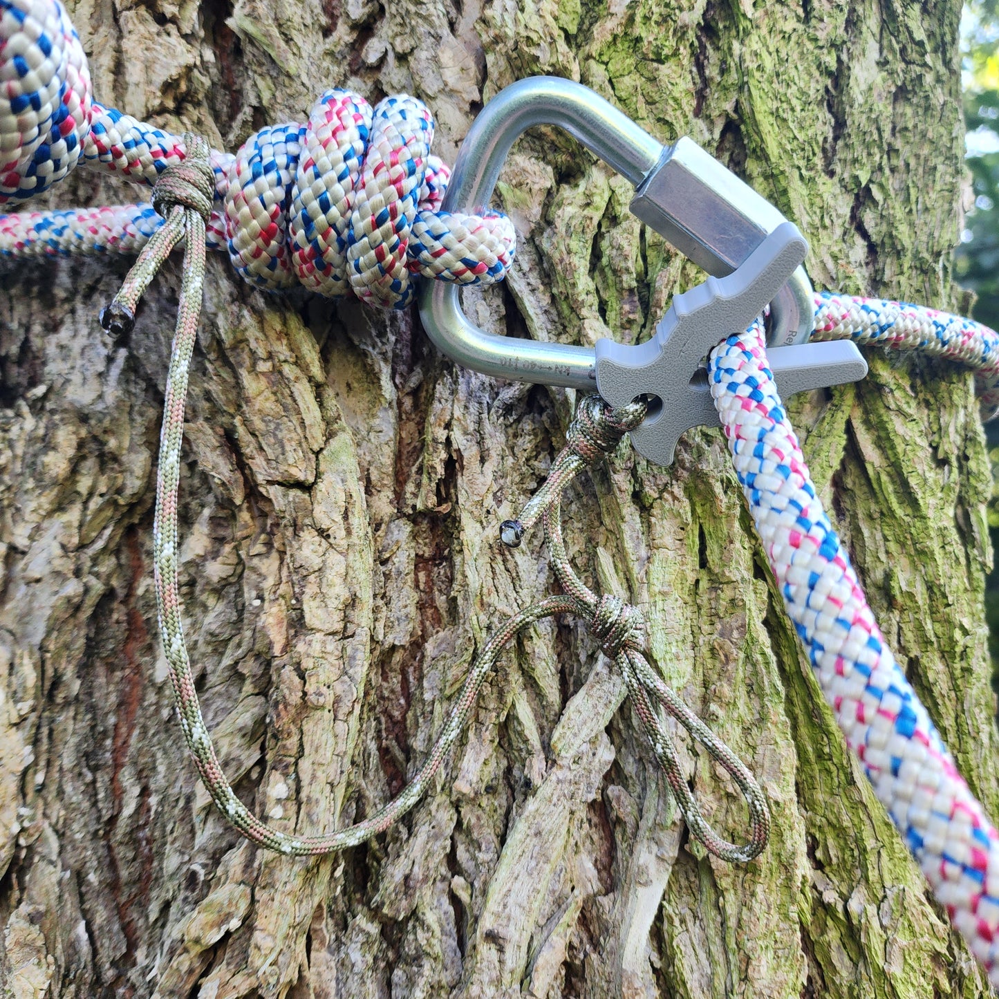 Tether Retention System (Tether Keeper)