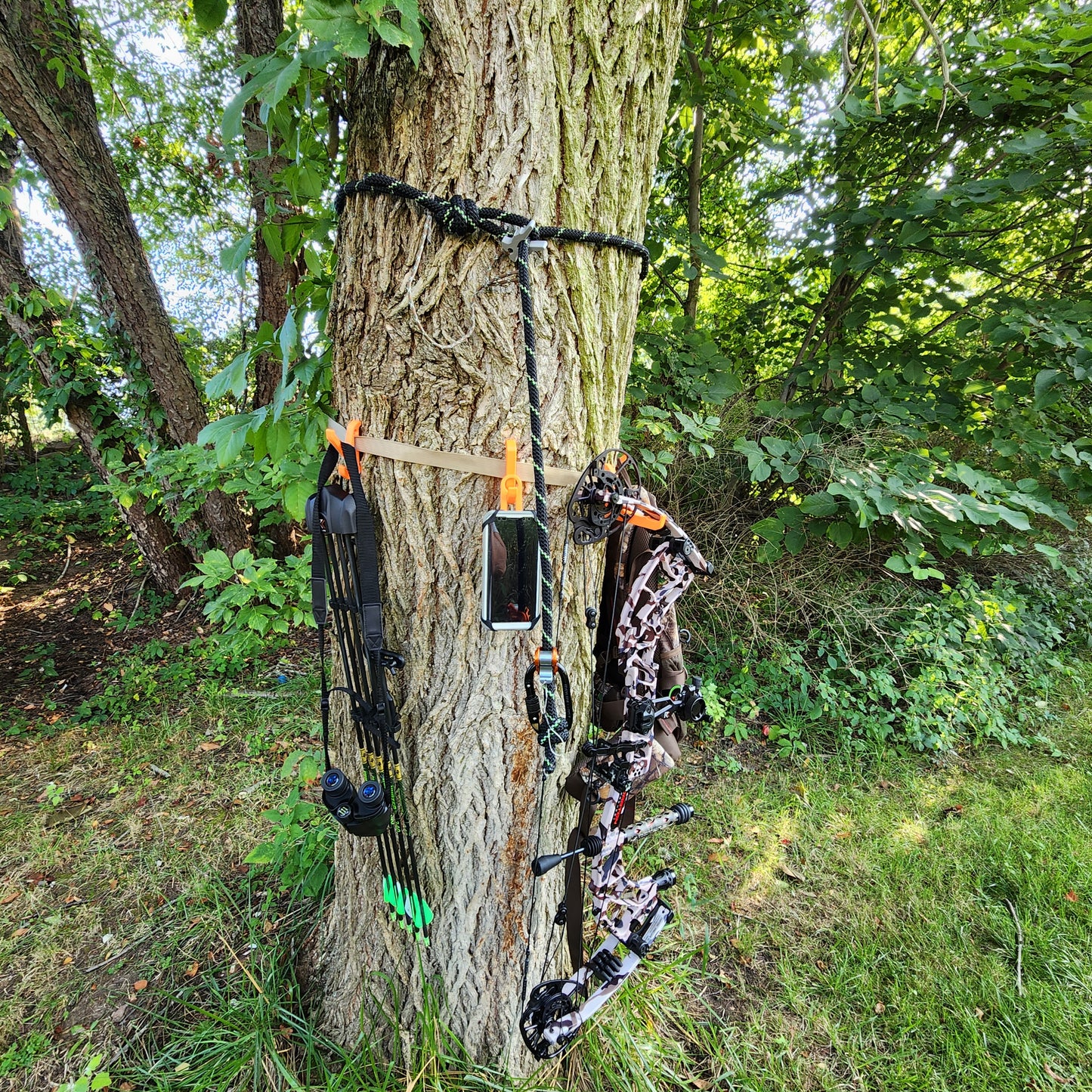 Mobile Gear 2 Post Accessory Hook