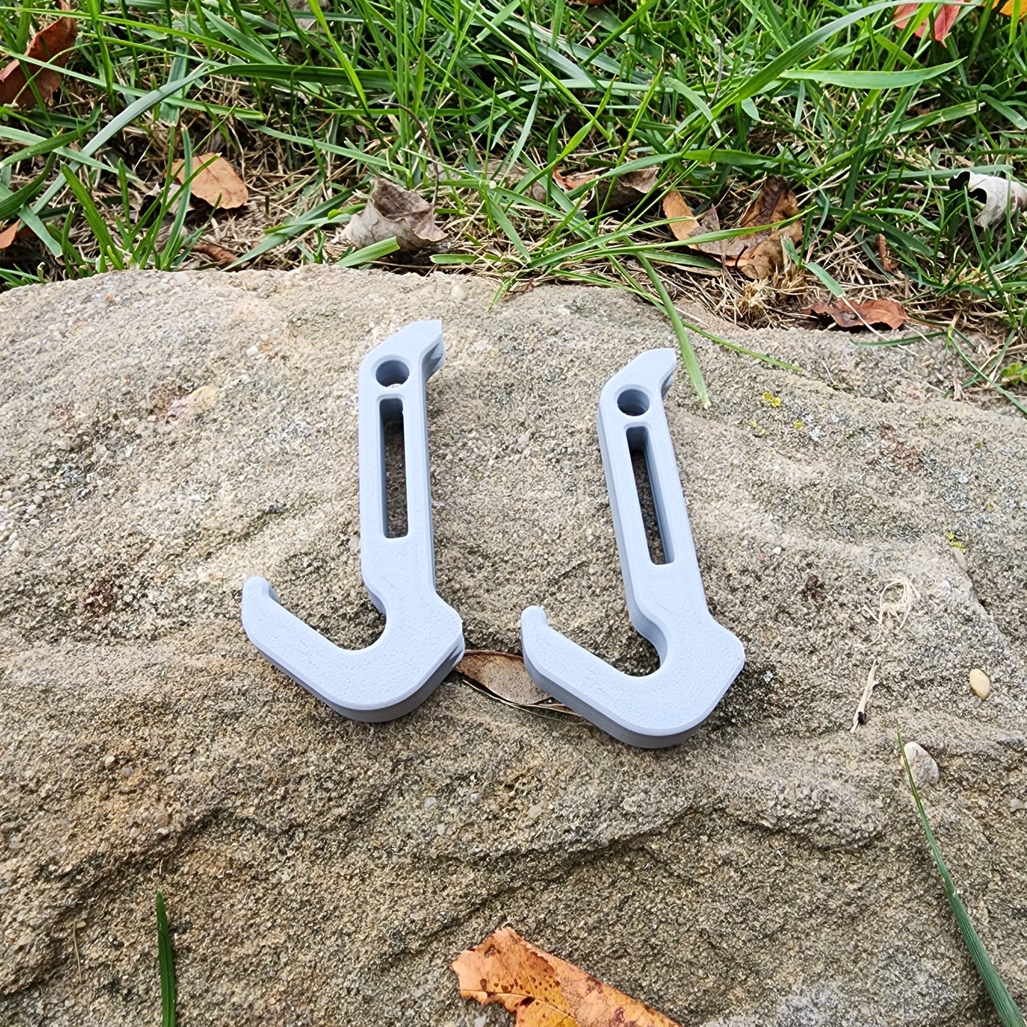 Mobile Gear accessory Hook (2 pack)