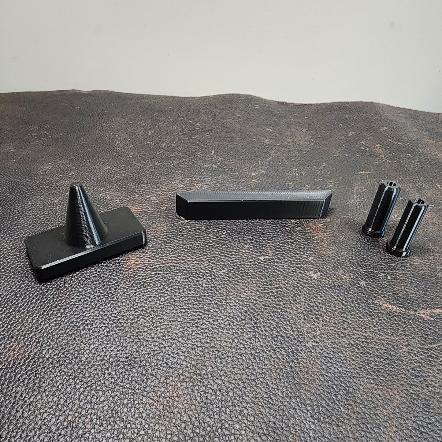 Wireless Charging EDC Tray w/ Handgun Mount